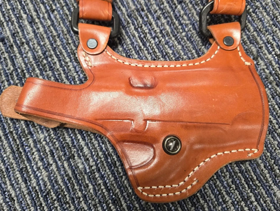 El Paso Saddlery #200 Shoulder System – Complete Rig - Colt 1911 3" R/H - Image 2 of 4