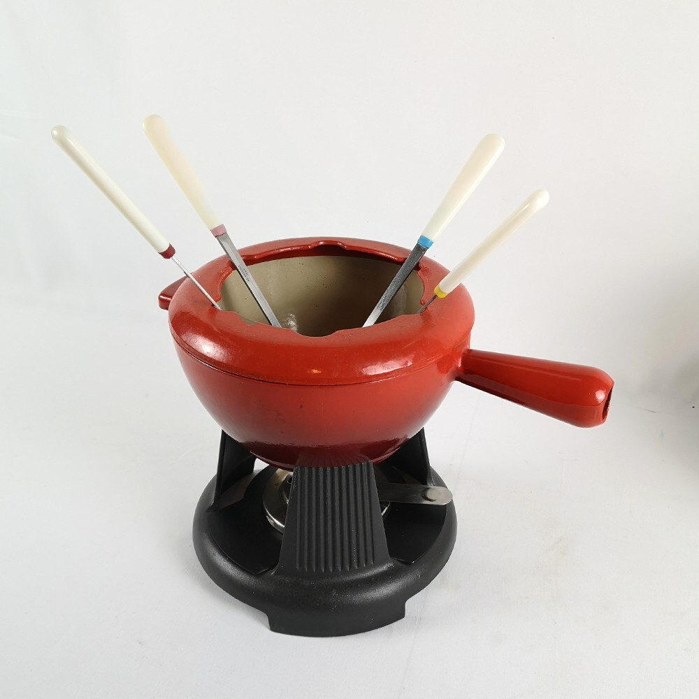 Service à Fondue Le Creuset – Fonte émaillée Rouge Cerise – 2L – France