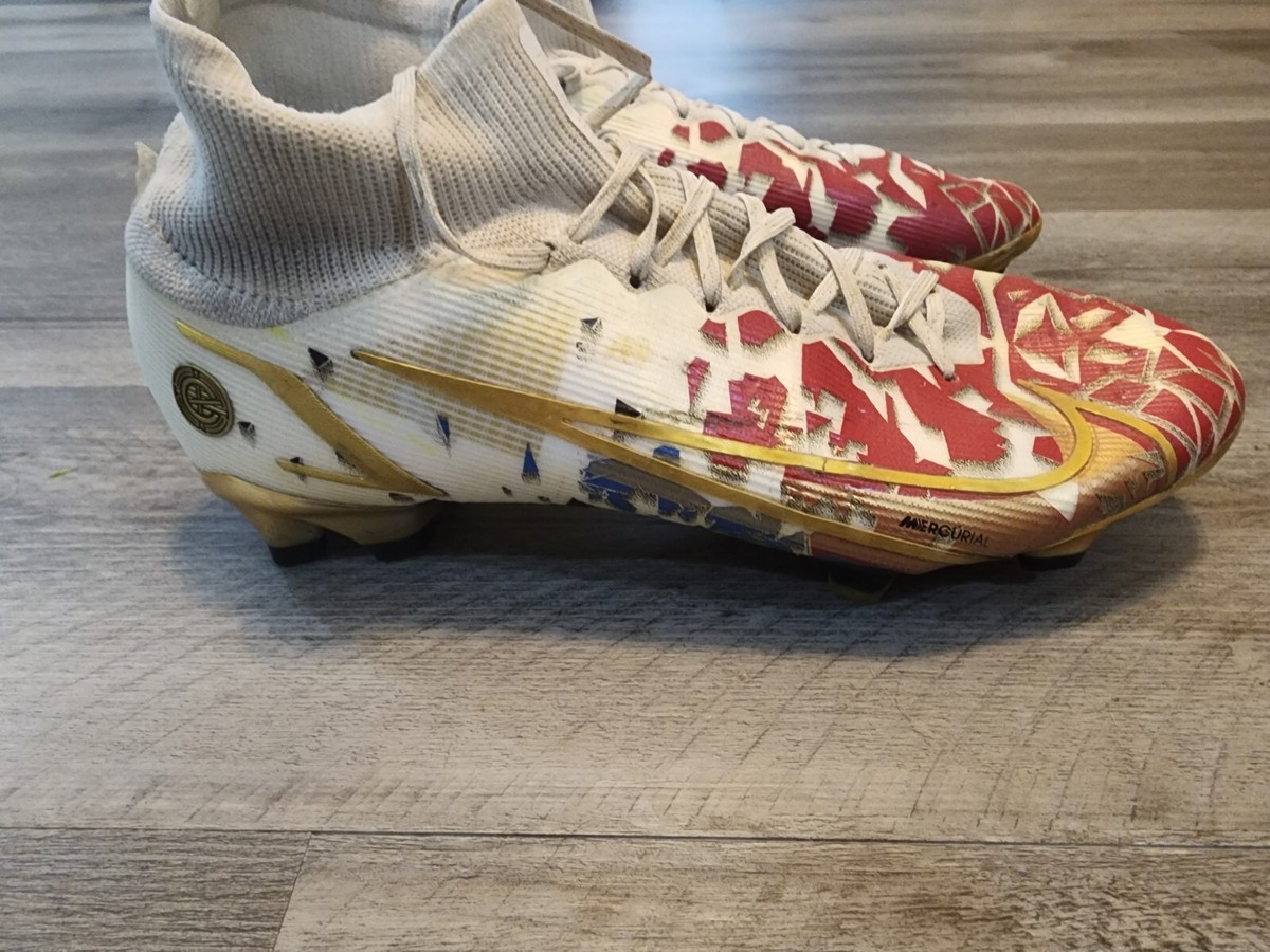 nike mercurial superfly 8 cr110