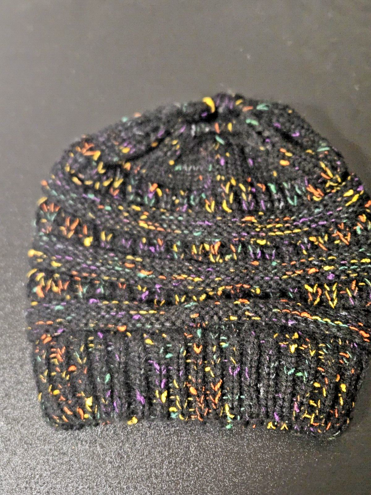 PONY Berretto invernale all'uncinetto coda di cavallo panino disordinato