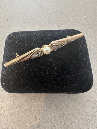 Vintage Pearl Diamond Costume Brooch - Picture 14 of 15
