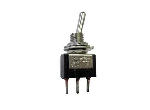 Deviatore unipolare a leva on off 3 Faston foro di incasso 12,2 mm Deviatore unipolare a leva on off 3 Faston foro di incasso 12,2 mm
