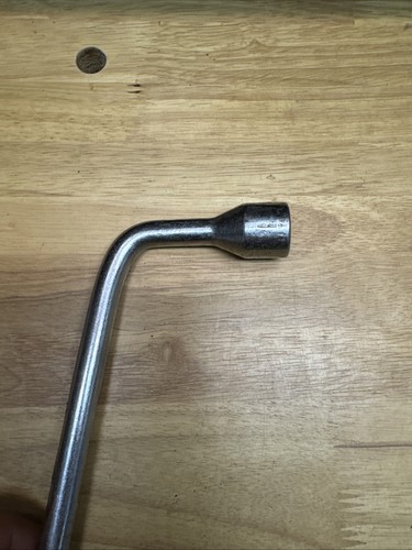 Mercedes- Benz Original OEM Wheel 17 mm Lug Nut Wrench - Hazet 120 581 02 46 - Picture 5 of 8