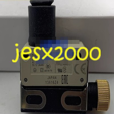 1PC NEW D4E-1F20N sensor  &ex