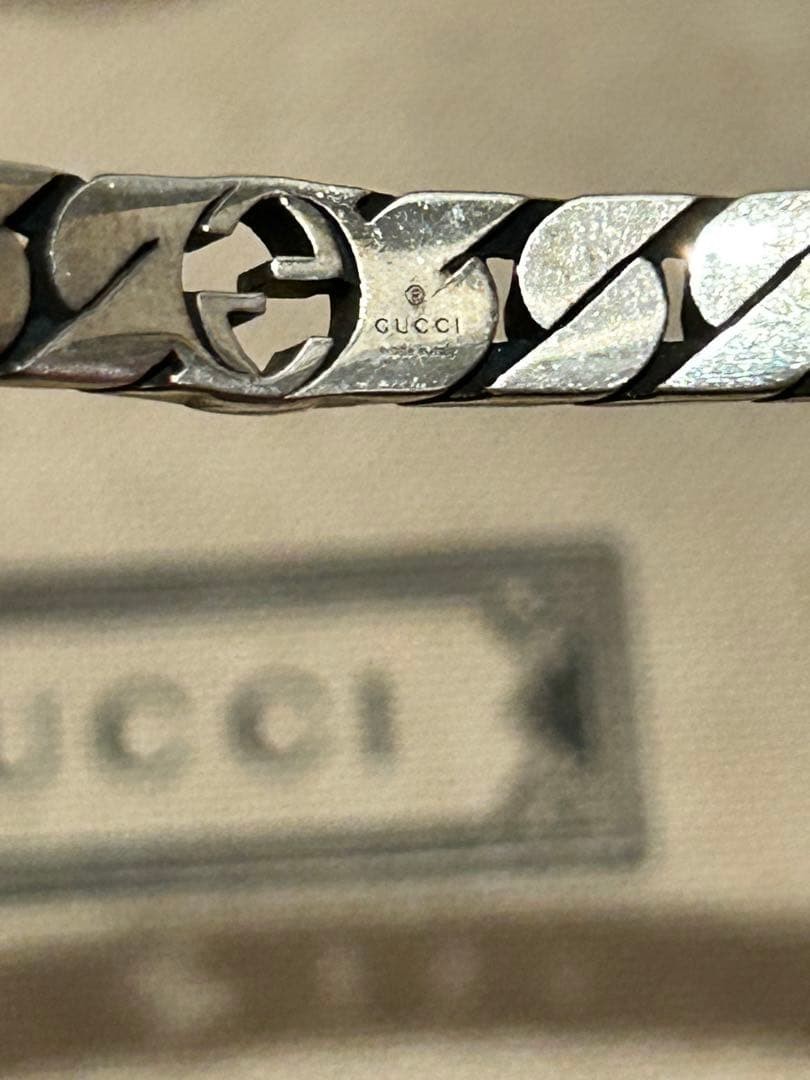 Gucci Interlocking G Bangle - image 3