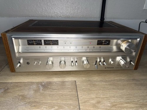 Vintage Pioneer SX-780 AM/FM Stereo Receiver Silver Face