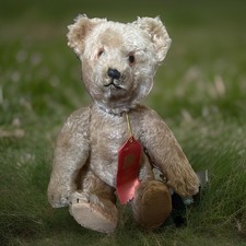 Original German Schuco Yes/No Bear, Special Bear Ribbon.EC COND 16  