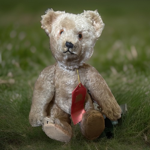 Original German Schuco Yes/No Bear, Special Bear Ribbon.EC COND 16”