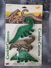Vintage Cookie Cutters DINOSAURS 3 Green  198...