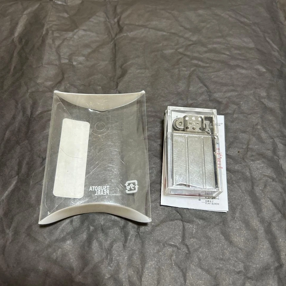 Encendedor de gasolina Supreme Hard Edge Foto 3 de 4