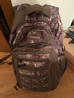 Magellan Outdoors H2O Hunting Backpack Brown Camo Hydration Compatible 4 Pocket