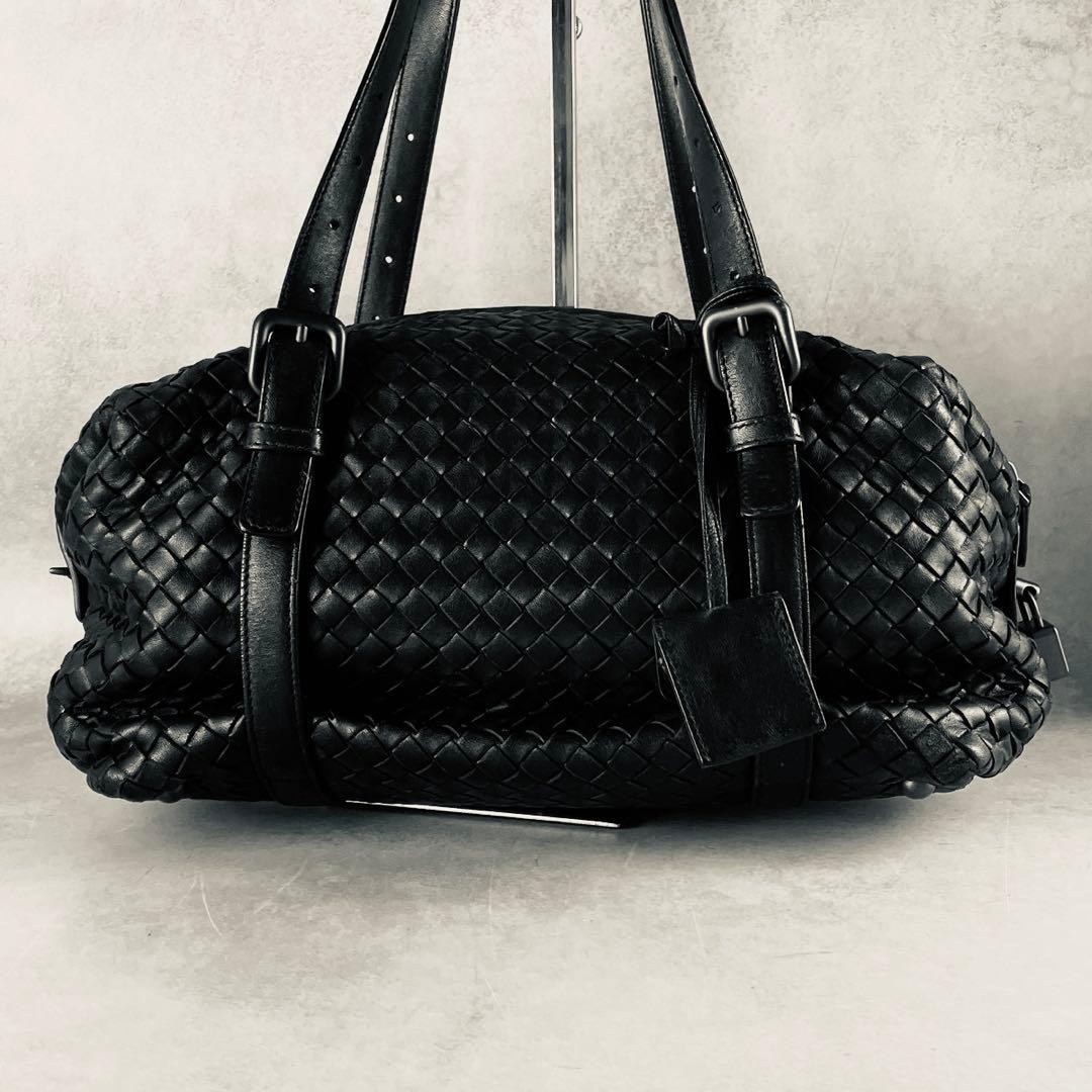 Bottega Veneta Women's Boston Shoulder Bag Handbag Leather Black Authentic thumbnail 2