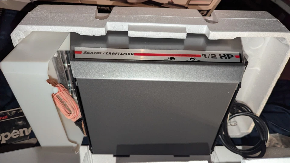 Abridor de puerta de garaje vintage Craftsman control remoto 1/2 hp 953606 Foto 3 de 4