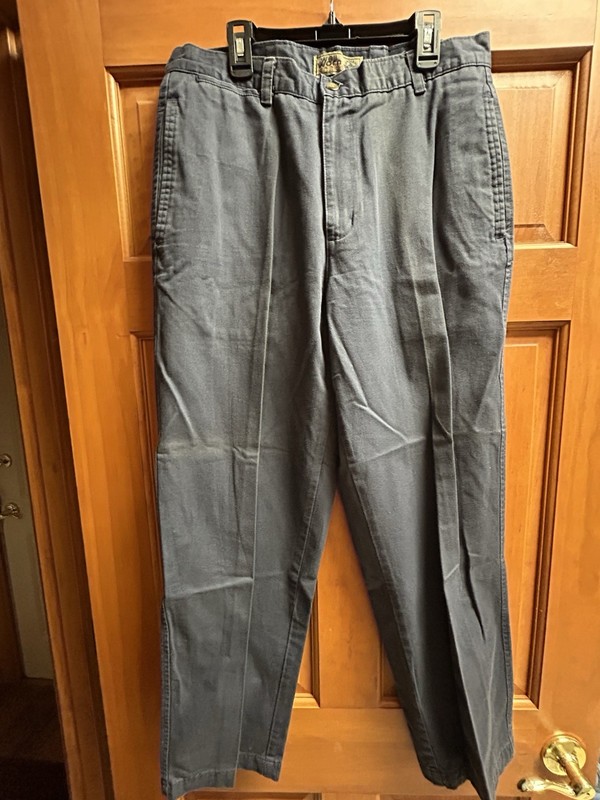 Y2K. Dockers Pants Men's Khaki Navy Blue Tag 31x30