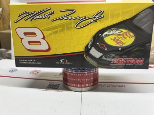Autographed Martin Truex 2005 # 8 Bass Pro Shop Chance 2 GM Dealers 1/24 Action - Picture 3 of 8