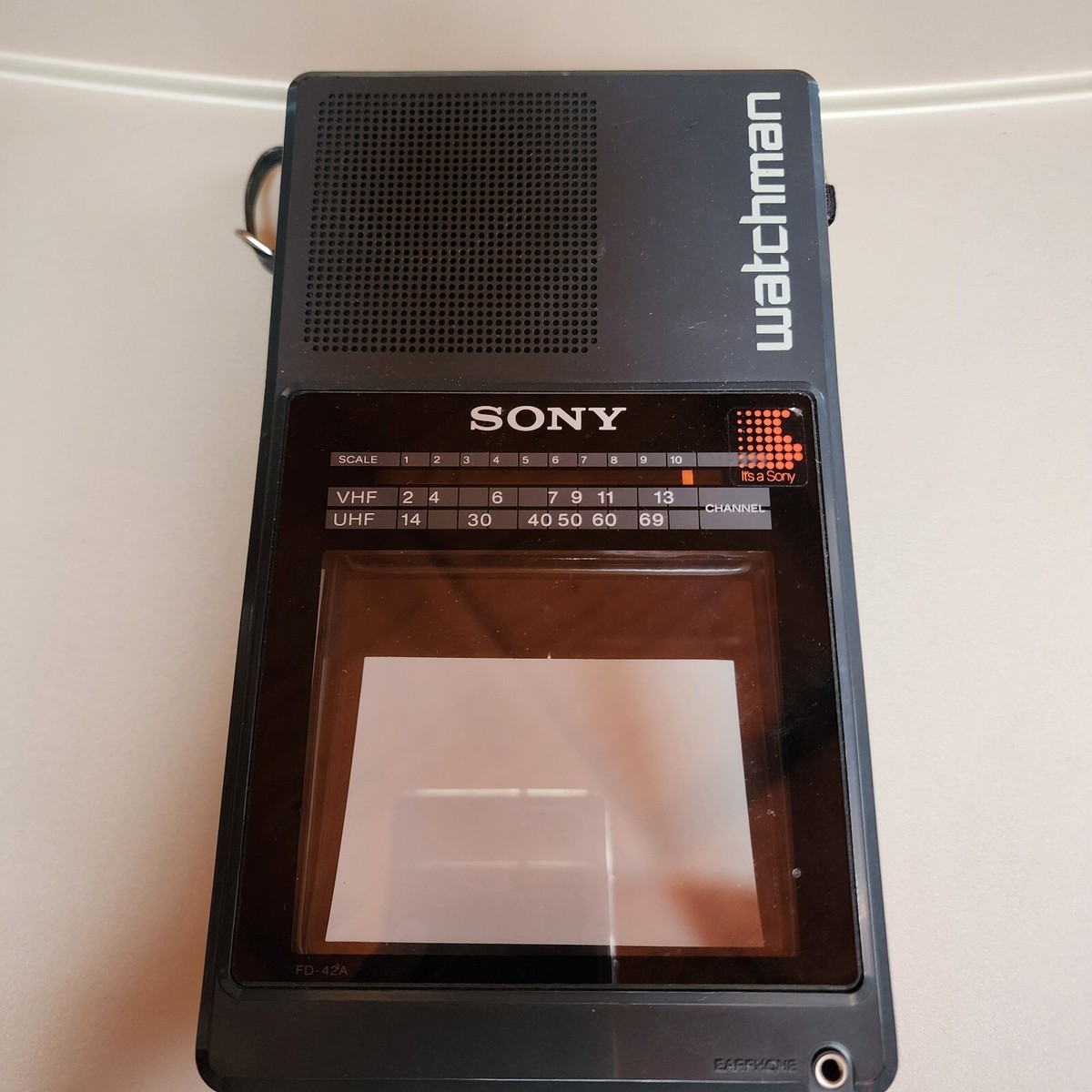 Sony FD-42A Vintage 1987 Watchman - Extra Large Retro Pocket