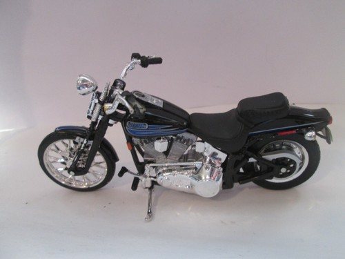 HARLEY DAVIDSON BAD BOY MAISTO MOTORRAD MODELL MASSSTAB 1:18