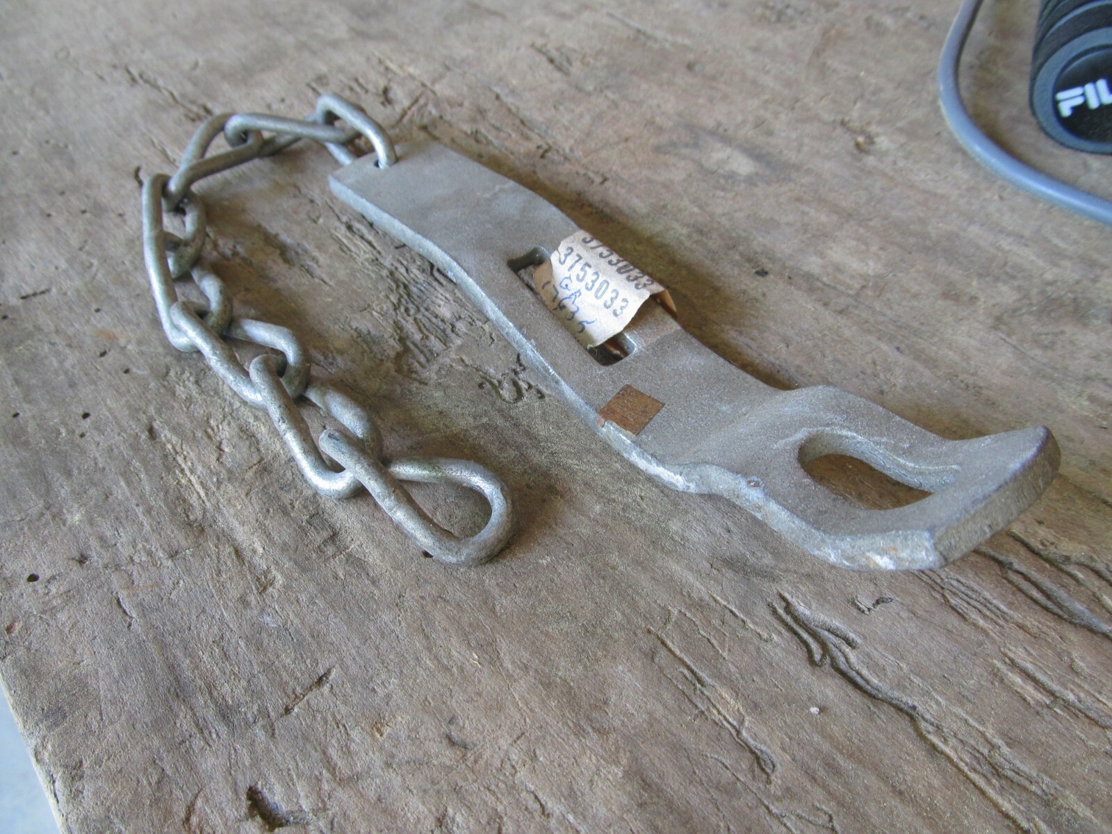 NOS 1958 - 1963 Chevrolet Chevy Fleetside Endgate Chain Assembly 