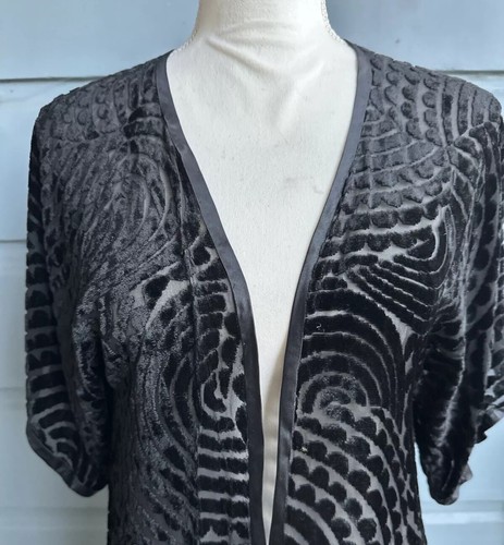 Vintage 70s Black Velvet Burn Out Open Front Top- Disco - Size M - Picture 5 of 6