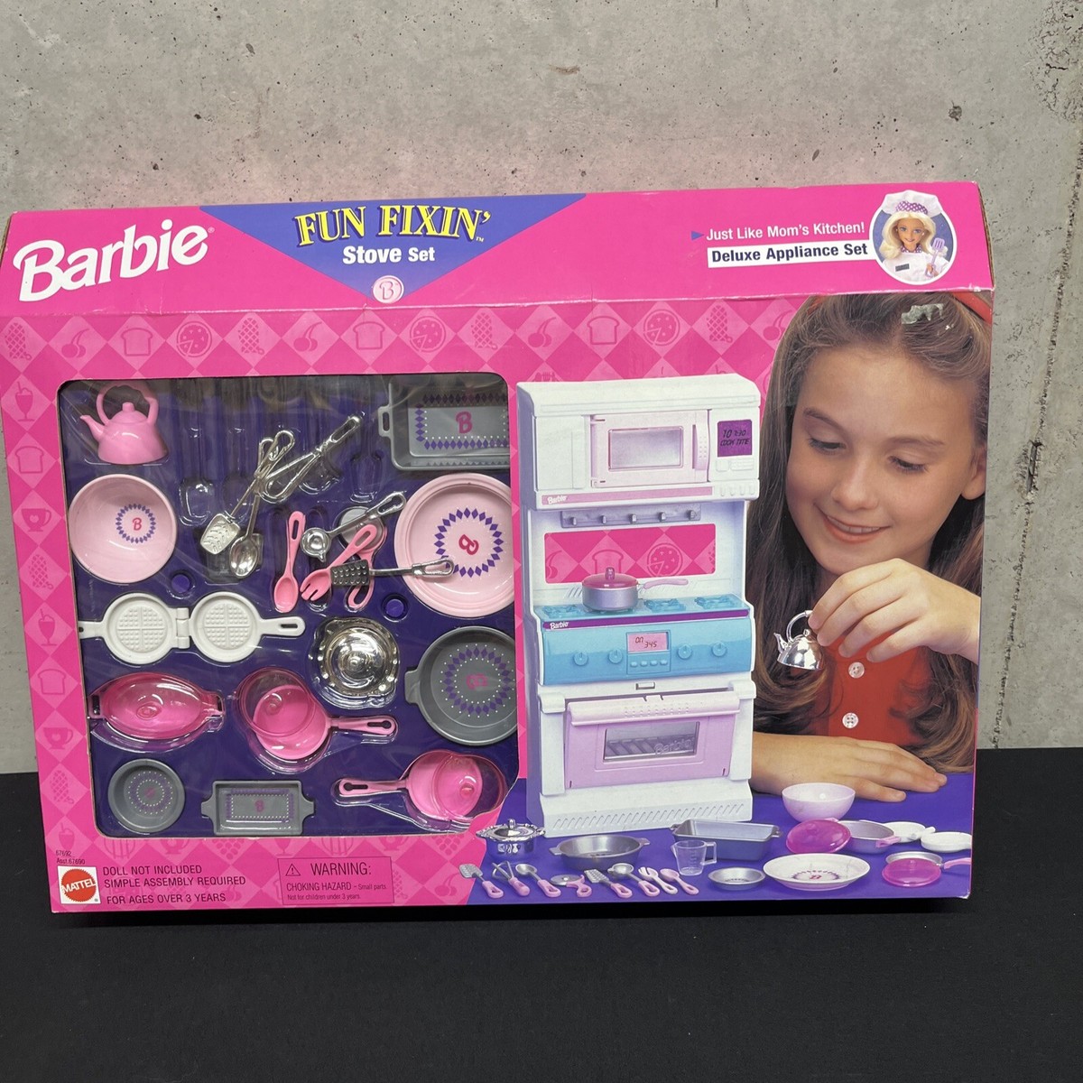 Barbie Fun Fixin' Stove Set 1997 Mattel Brand New in Box Loose