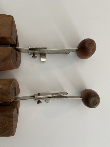 Vintage Wooden Shoe Stretchers - Adjustable - Picture 5 of 5