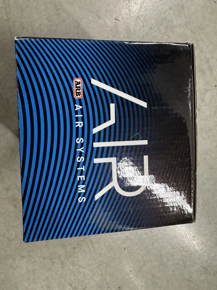 Compresor de aire integrado de 12 voltios ARB CKSA12 de alto rendimiento Foto 3 de 4