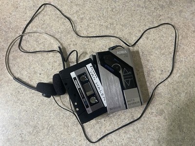 Aiwa HS P07 Walkman Back To The Future WORKS!!! P7 F07 P07 P02 MkII U7 U07