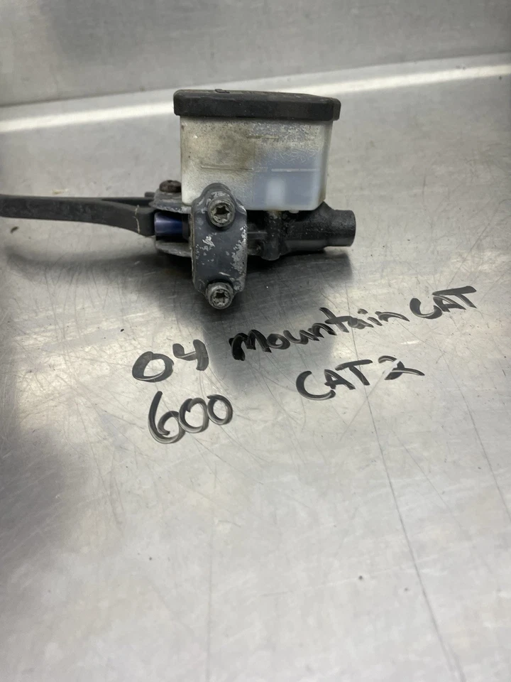 98 99 00 01 02 Arctic Cat ZR Mountain Zl 600 500 800 palanca de freno cilindro maestro Foto 3 de 3