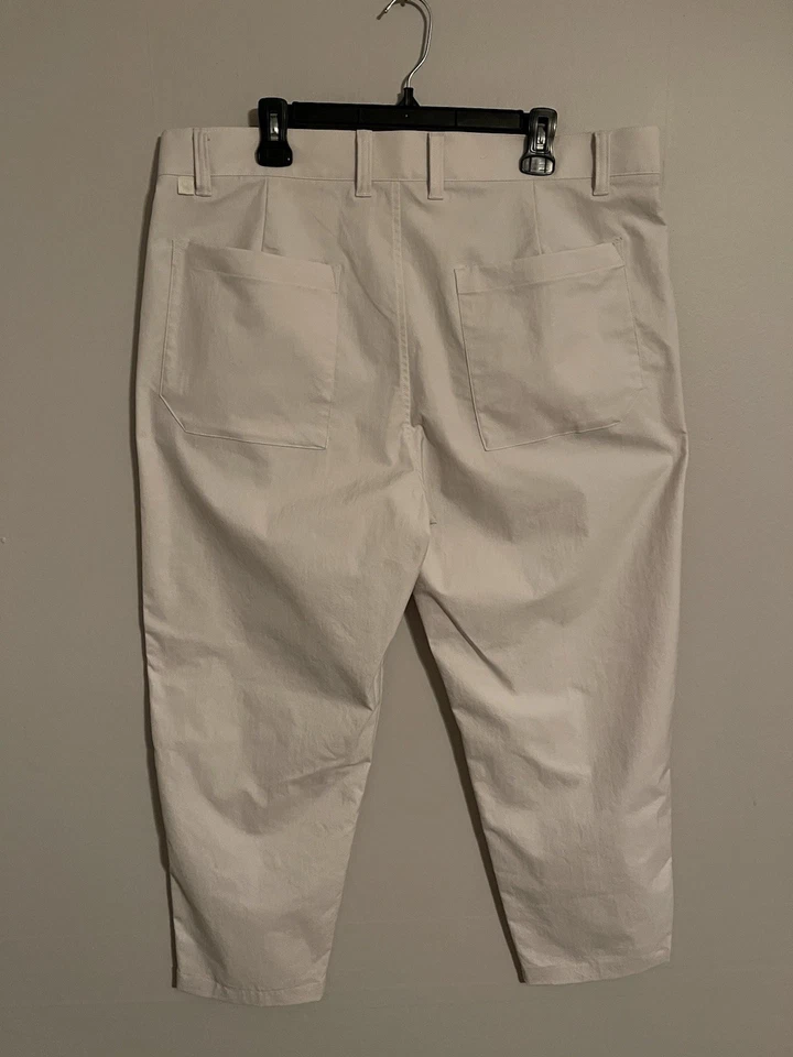 Lululemon Relaxed Tapered Trouser Pants Cropped Bone Twill LM5AN1S - Men's 38 - Image 3 of 4