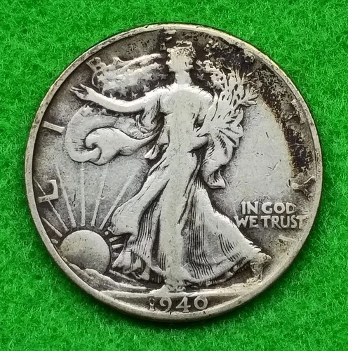 90% Silver 1940 Walking Liberty Half Dollar (Deep Tone) 50C Circulated US Coin