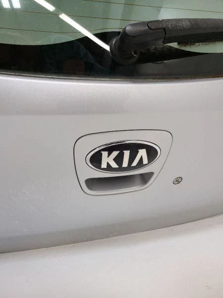 2012-2017 KIA RIO TRUNK HATCH TAILGATE SILVER Foto 3 de 4