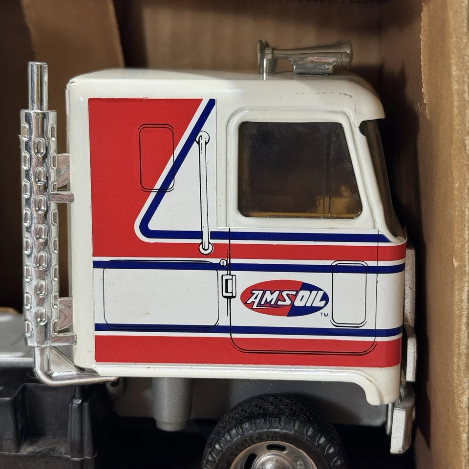 罕见 ERTL 卡车和拖车 Amsoil Syn。 润滑油压钢 22 英寸美国复古 — 第 2/4 张图片