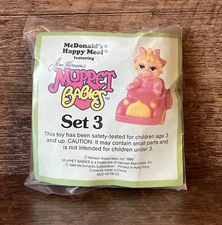 Muppet Babies Miss Piggy Car McDonalds Toy VTG Sealed Collectible Ships Fast