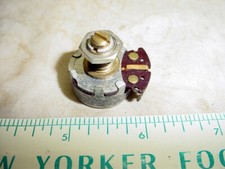 Vintage 1955 or 1965 NOS Clarostat 500 Ohm Potentiometer