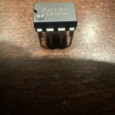 Lot Of 5 LM1881N LM1881 IC VIDEO SYNC SEPARATOR 8-PIN DIP