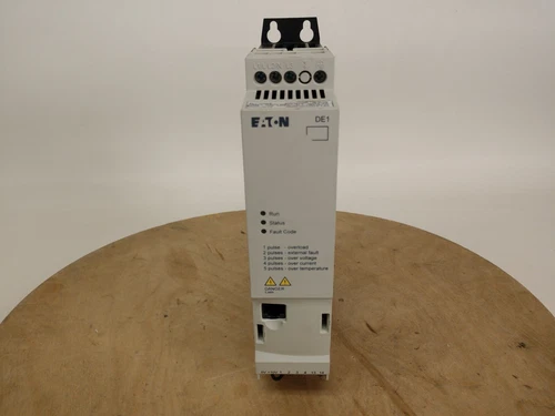 Eaton Power XL Variable Frequency AC Drive DE1-342D1NN-N20N 1HP 3Ph Used