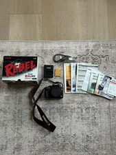 *MINT* Canon EOS Rebel XS 10.1MP DSLR W/ BOX | ALL ORIGINAL, NO LENS