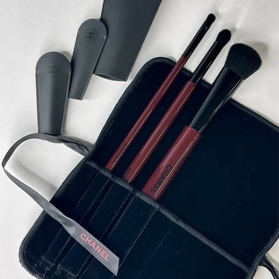 Chanel Les Pinceaux Rouge Noir Makeup Brush Set with Travel Pouch