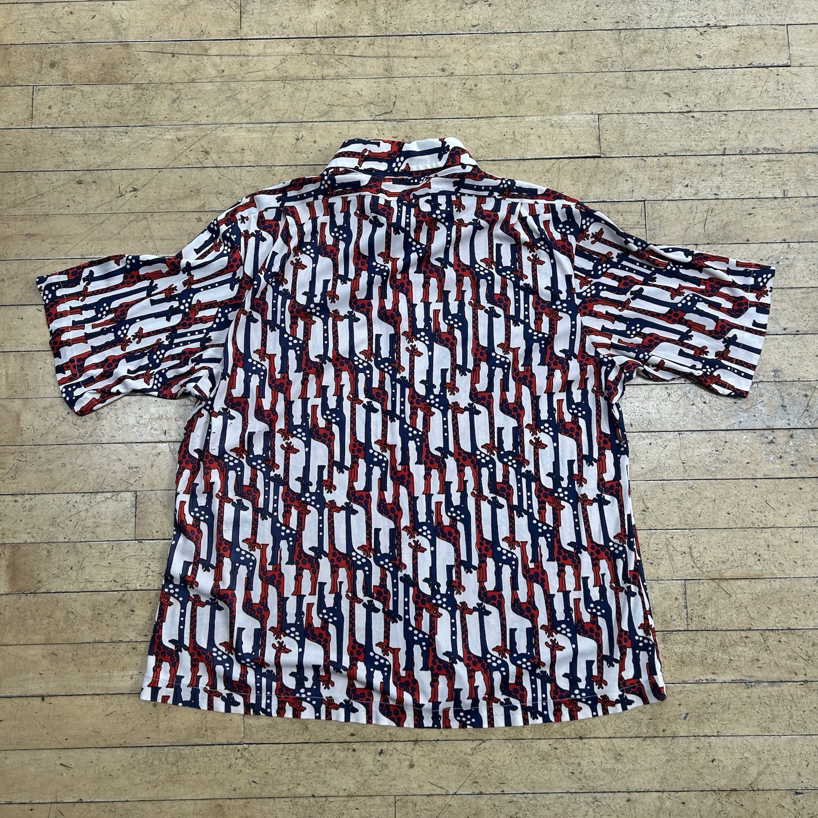 Vintage Givenchy L Polyester Button Up Shirt Gira… - image 8