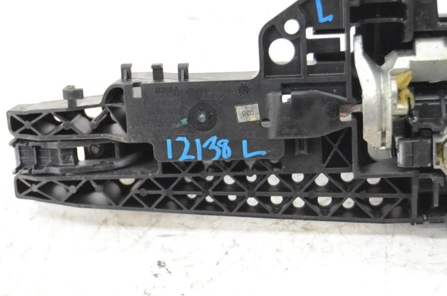 2008-2011 Audi A5 3.2L Coupe Driver Left Front Silver Door Handle Assembly - Image 4 of 4