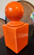 Vaso ceramica con tappo arancioneMarca SICART design PINO SPAGNOLOottime...