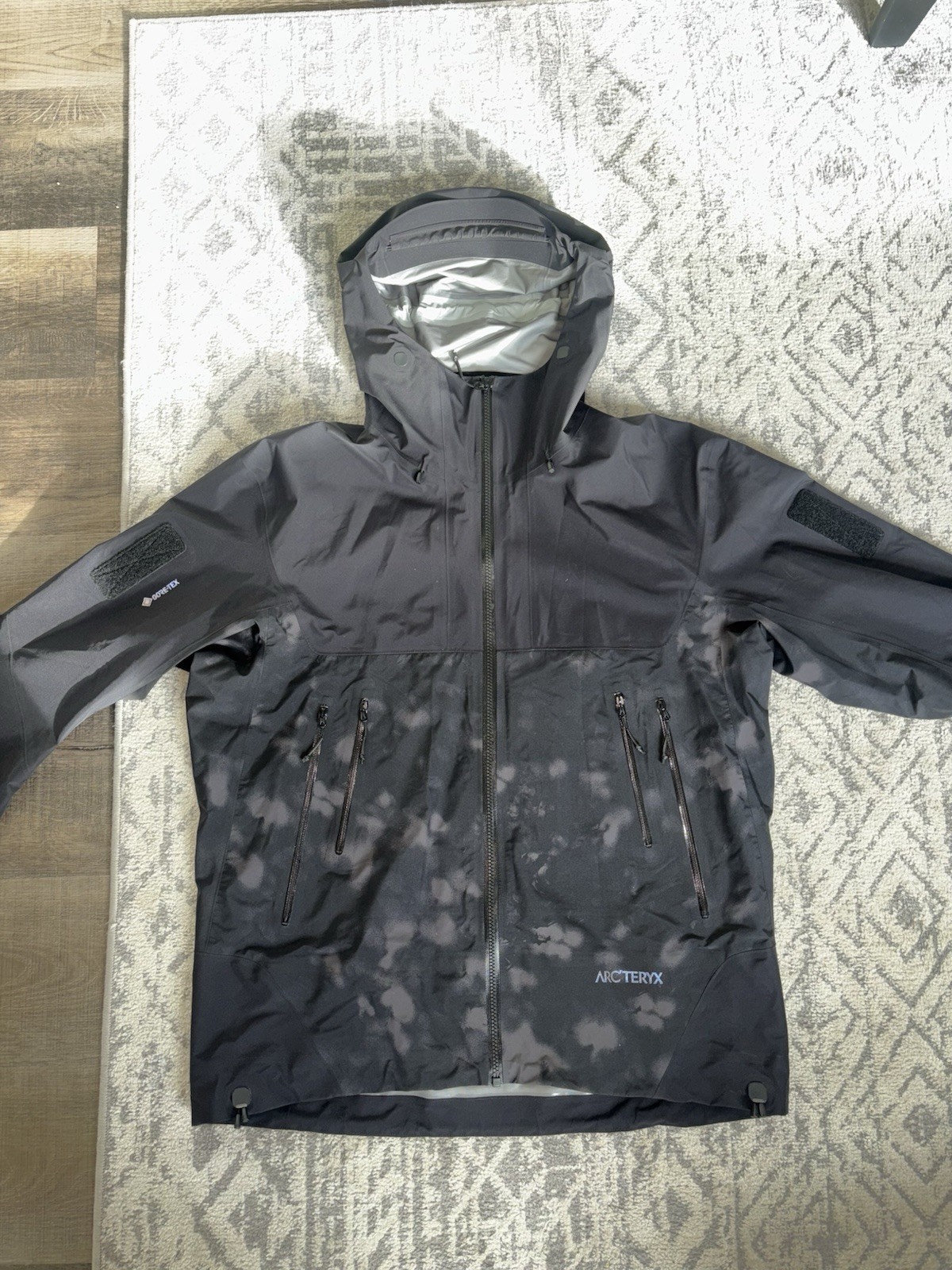 Arc’teryx System A Shell Jacket Large - image 1