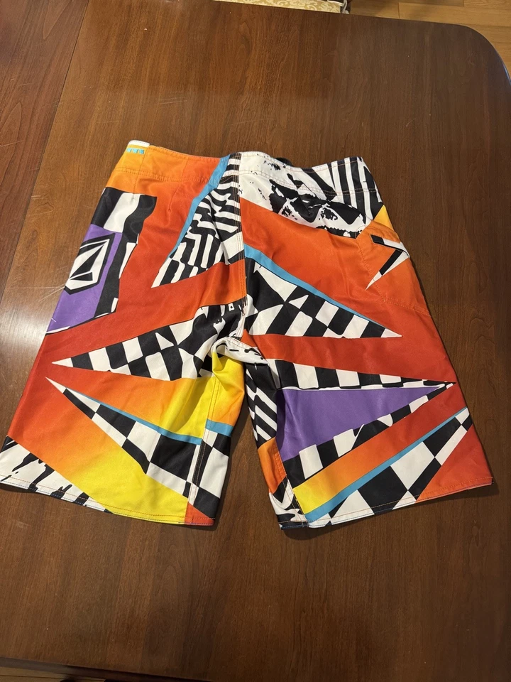 Volcom Board Shorts Mens 31 Dusty Payne Geometric Stripe Surfing Drawstring - Image 4 of 4