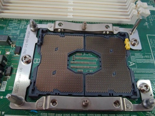 Lenovo 00MX681 ThinkSystem SR530 Dual Socket 3647 DDR4 Motherboard - Picture 5 of 6