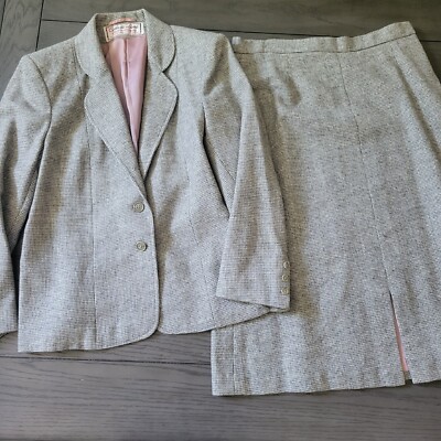 Vintage Women's wool Jacket and Casa de Lama 100% Virginia 
