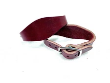 Stirrup Hobbles - Shaped - Burgundy Leather - 1 Pair (F577)