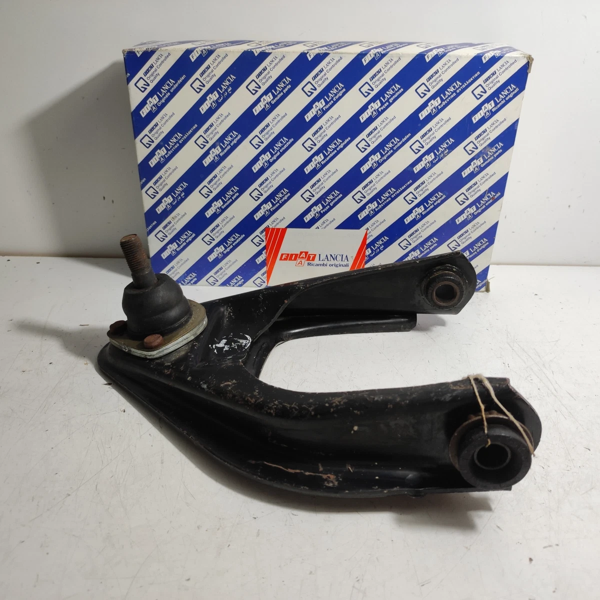 Arm Suspension Front Left Fiat 124 Sedan - Special Original