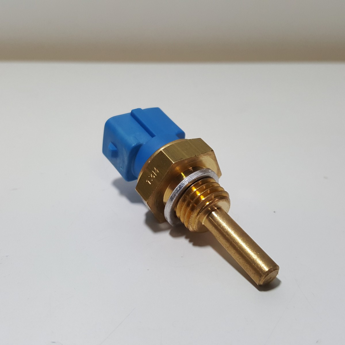 Temperature Sensor Refrigerant Facet Citroen AX - BX