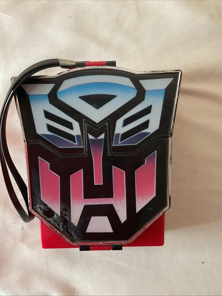 Radio personal AM/FM Transformers Optimus Prime 1984 Hasbro de colección logotipo funcional Foto 2 de 4