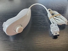 OEM White Nunchuck Controller NINTENDO WII  Genuine Official RVL-004 VERY NICE